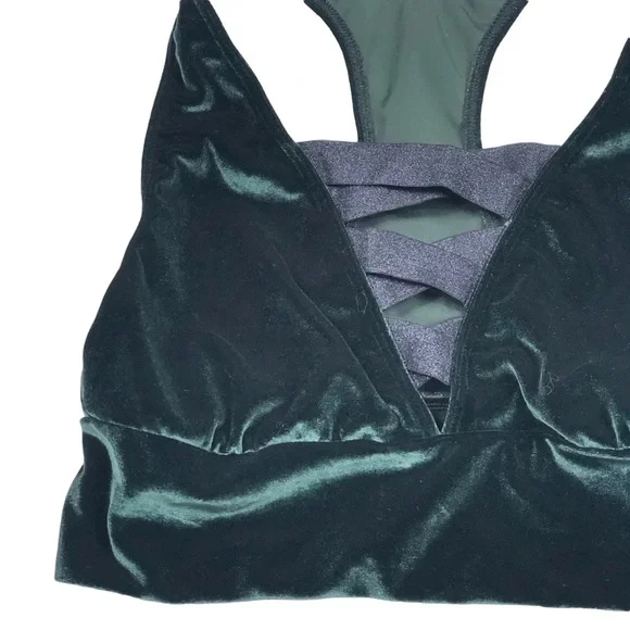 Victoria Secret Green Velvet Sports Bra size Small - Picture 4 of 10